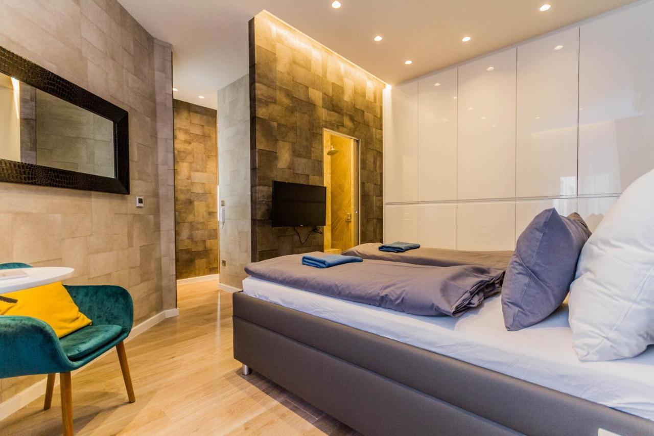 Chain Bridge Studio Apartment Budapest Exteriör bild