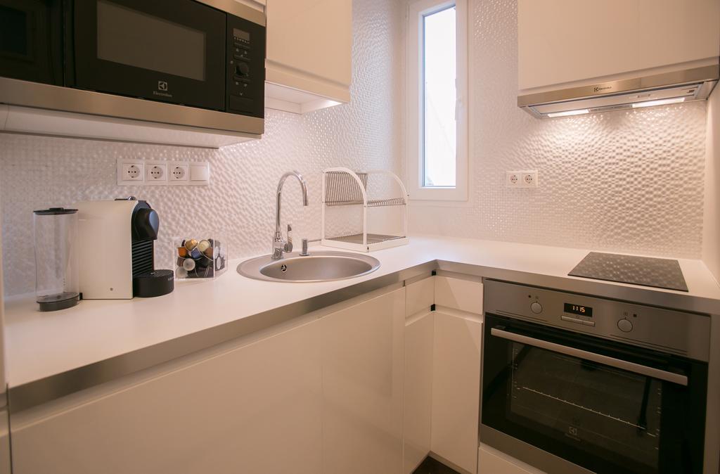 Chain Bridge Studio Apartment Budapest Exteriör bild